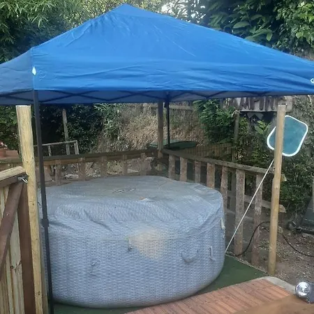 Pod - Sleeps 2 - Jacuzzi - Parking - Garden Holiday home Colombiers-du-Plessis