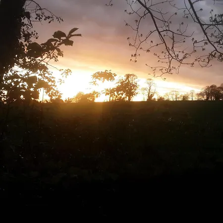 Holiday home Pod - Sleeps 2 - Jacuzzi - Parking - Garden Colombiers-du-Plessis